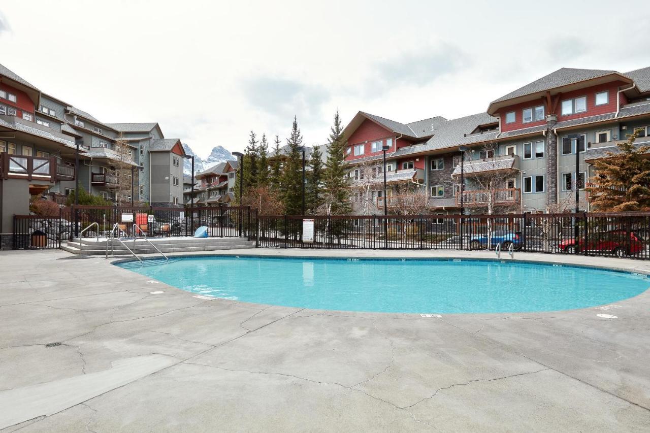 Newly Renovated Grizzly Lodge, Spacious 3Br 2Ba With Open Pool, Hot Tub 坎莫尔 外观 照片