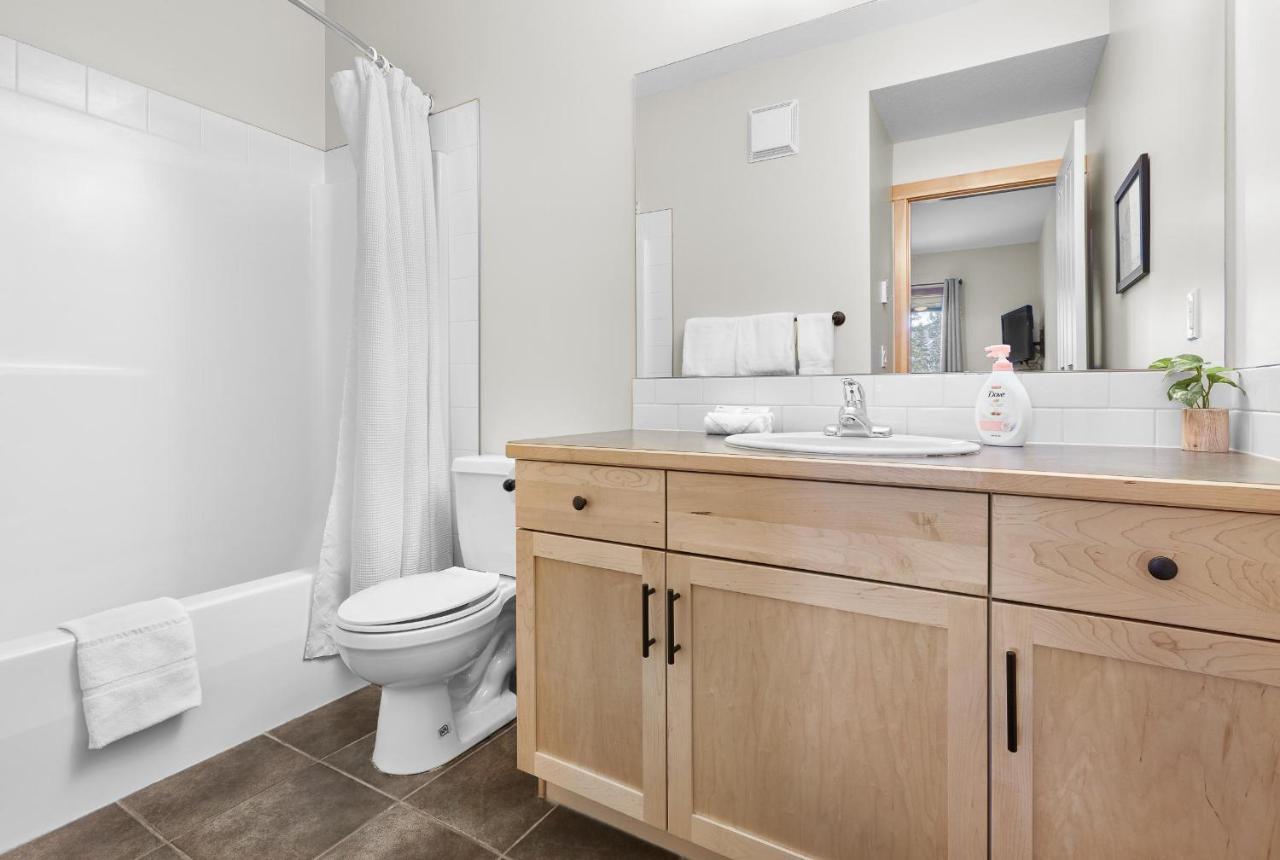 Newly Renovated Grizzly Lodge, Spacious 3Br 2Ba With Open Pool, Hot Tub 坎莫尔 外观 照片
