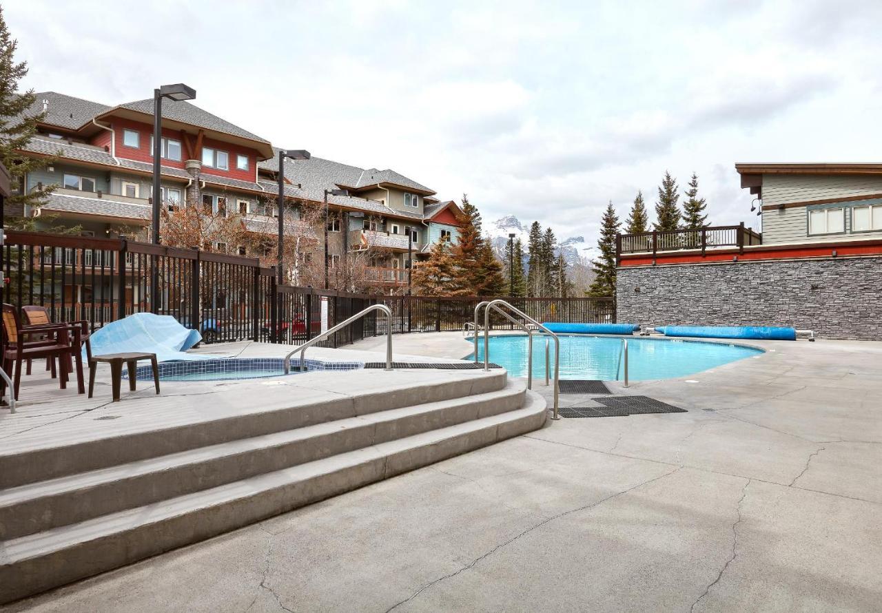 Newly Renovated Grizzly Lodge, Spacious 3Br 2Ba With Open Pool, Hot Tub 坎莫尔 外观 照片